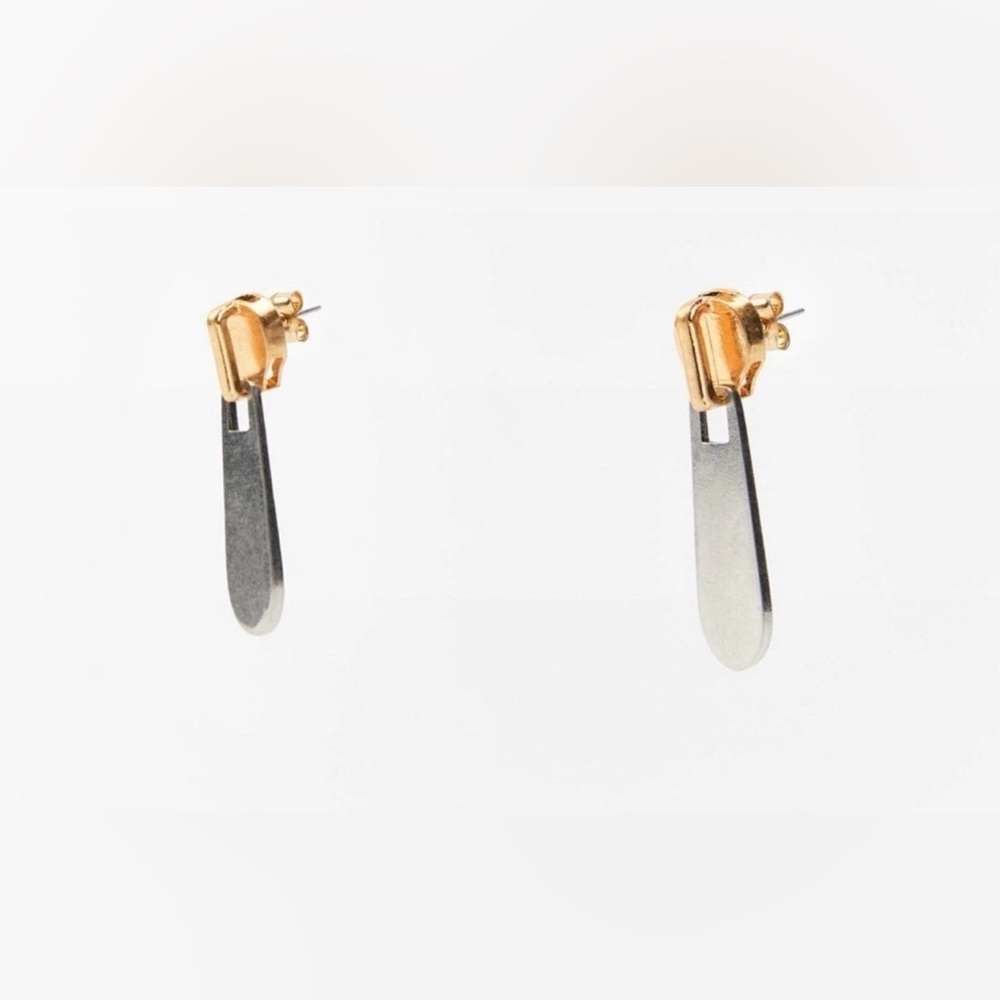ZARA NEW WOMAN SS24 GOLD / SILVER
EARRINGS WITH ZIP PULL TAB REF:1856/048 - Picture 10 of 12